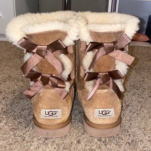 Bailey Bow Uggs